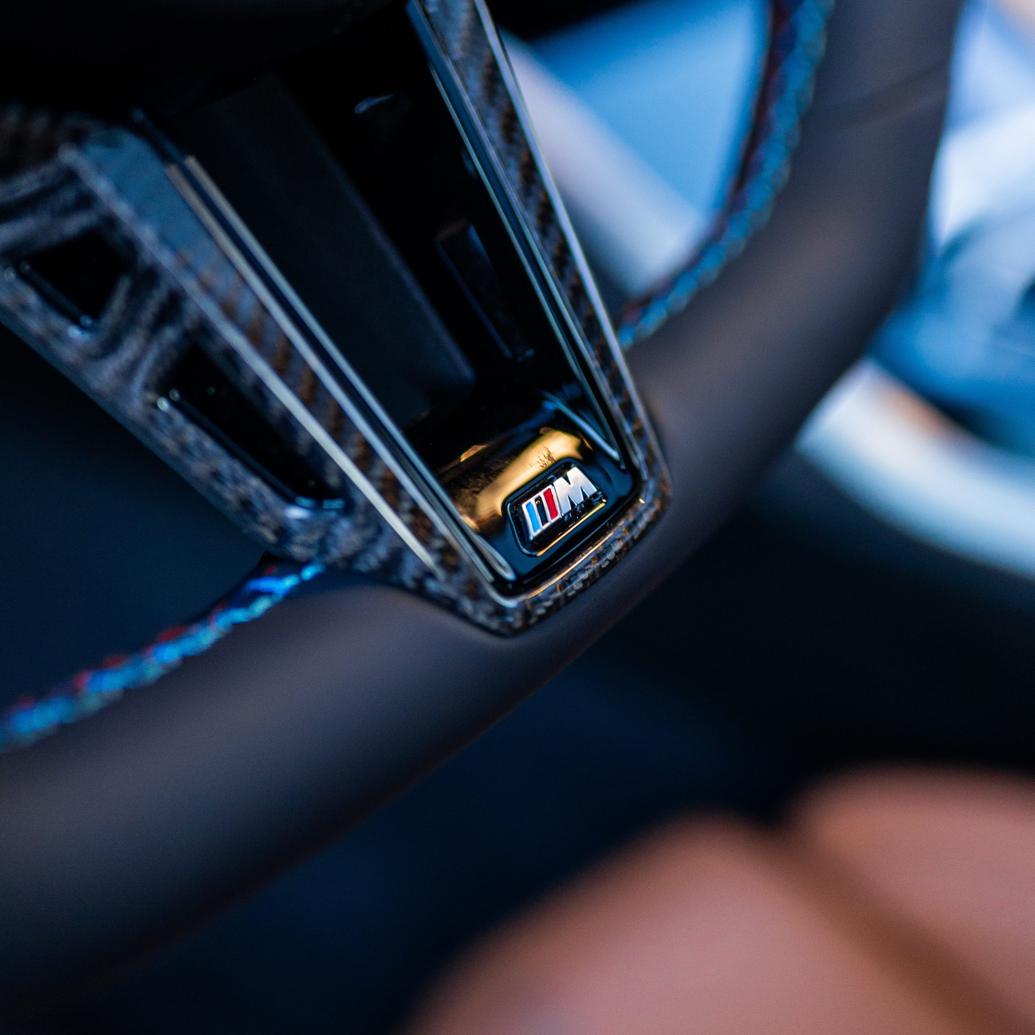 INSTALLAZIONE VOLANTE M2 G87 - Immagine 4